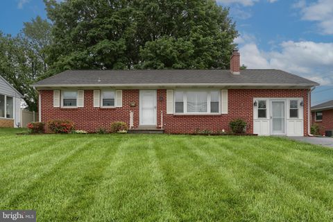 617 W MAIN STREET HUMMELSTOWN PA 17036