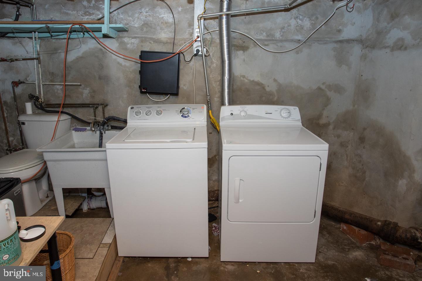 FISHTOWN - Residential Lease