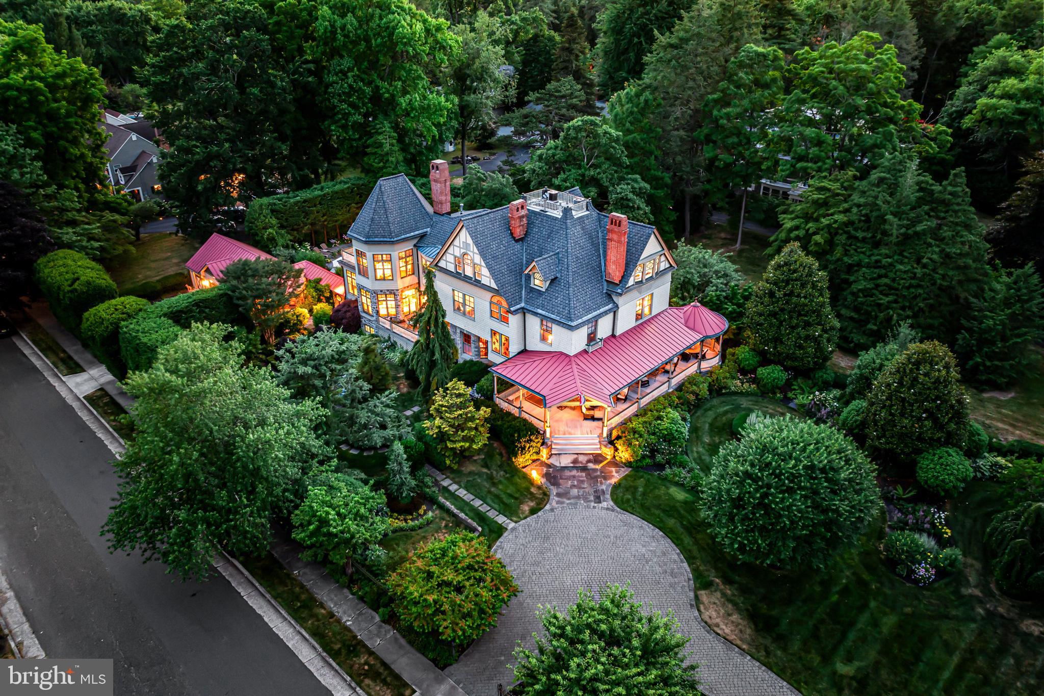 500 CHESTER AVENUE