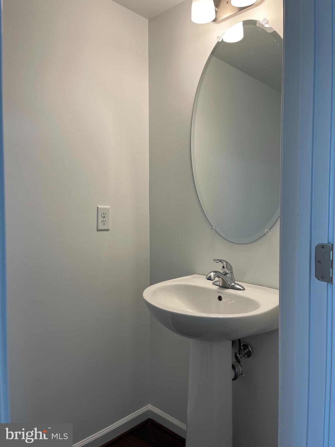 THE GALLERY - Residential Lease