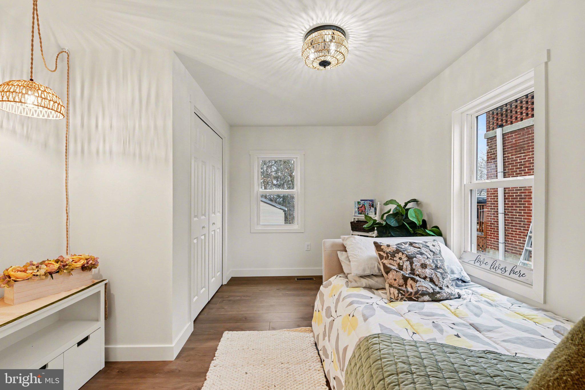 EAST PENNSBORO - Residential