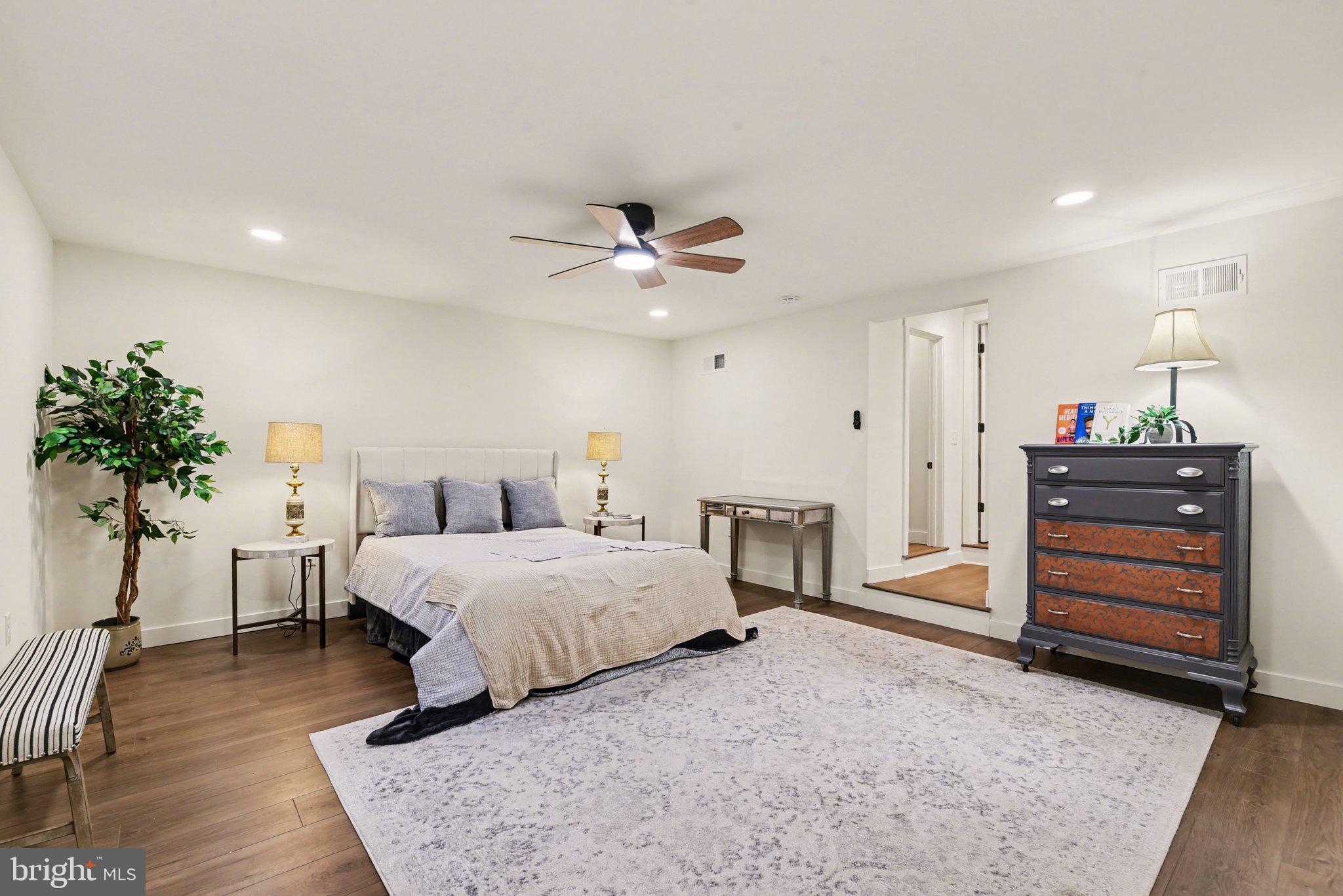 EAST PENNSBORO - Residential