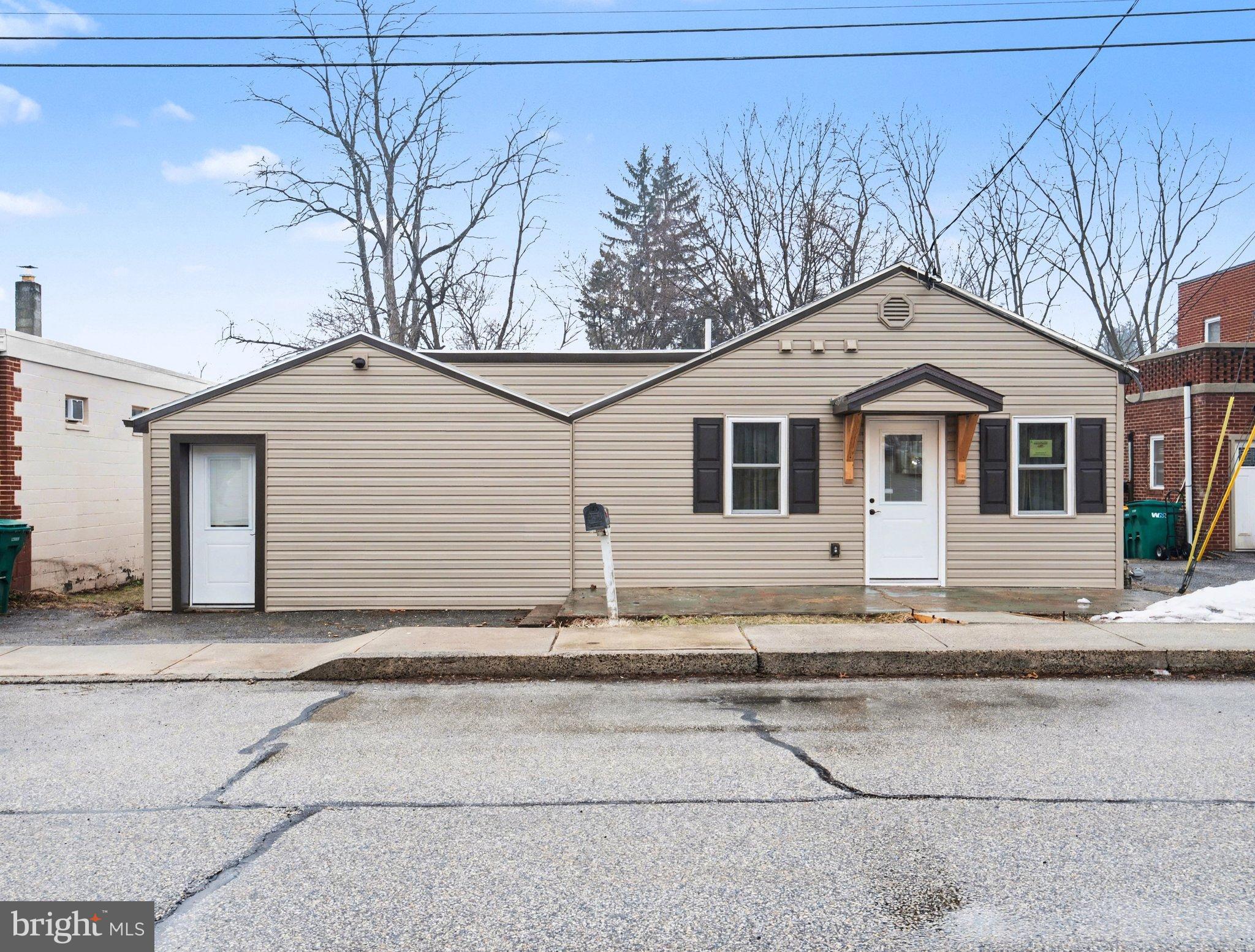 EAST PENNSBORO - Residential