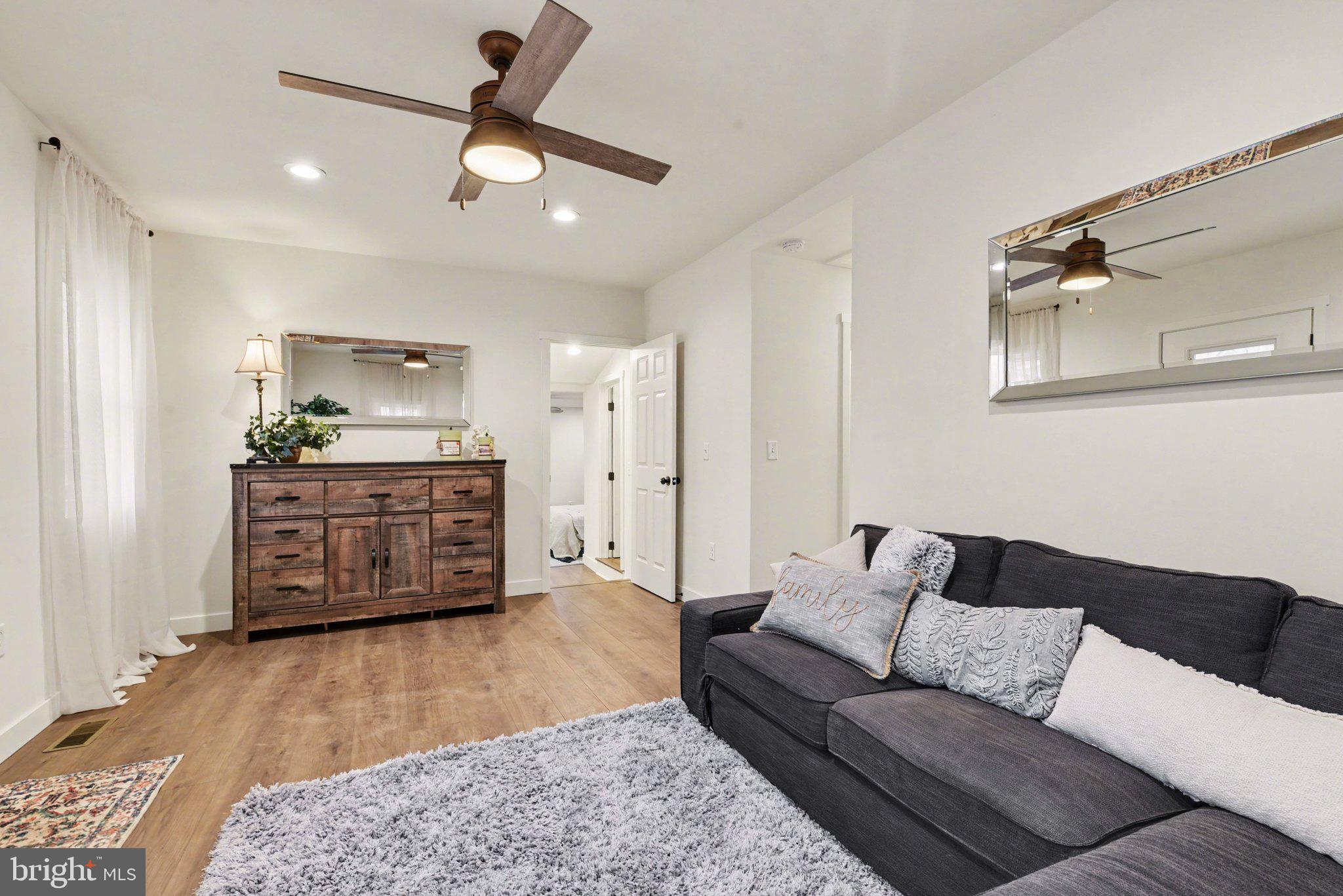 EAST PENNSBORO - Residential