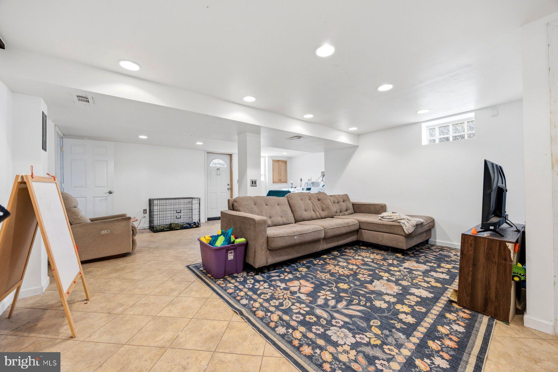 WESTVIEW PARK - Residential