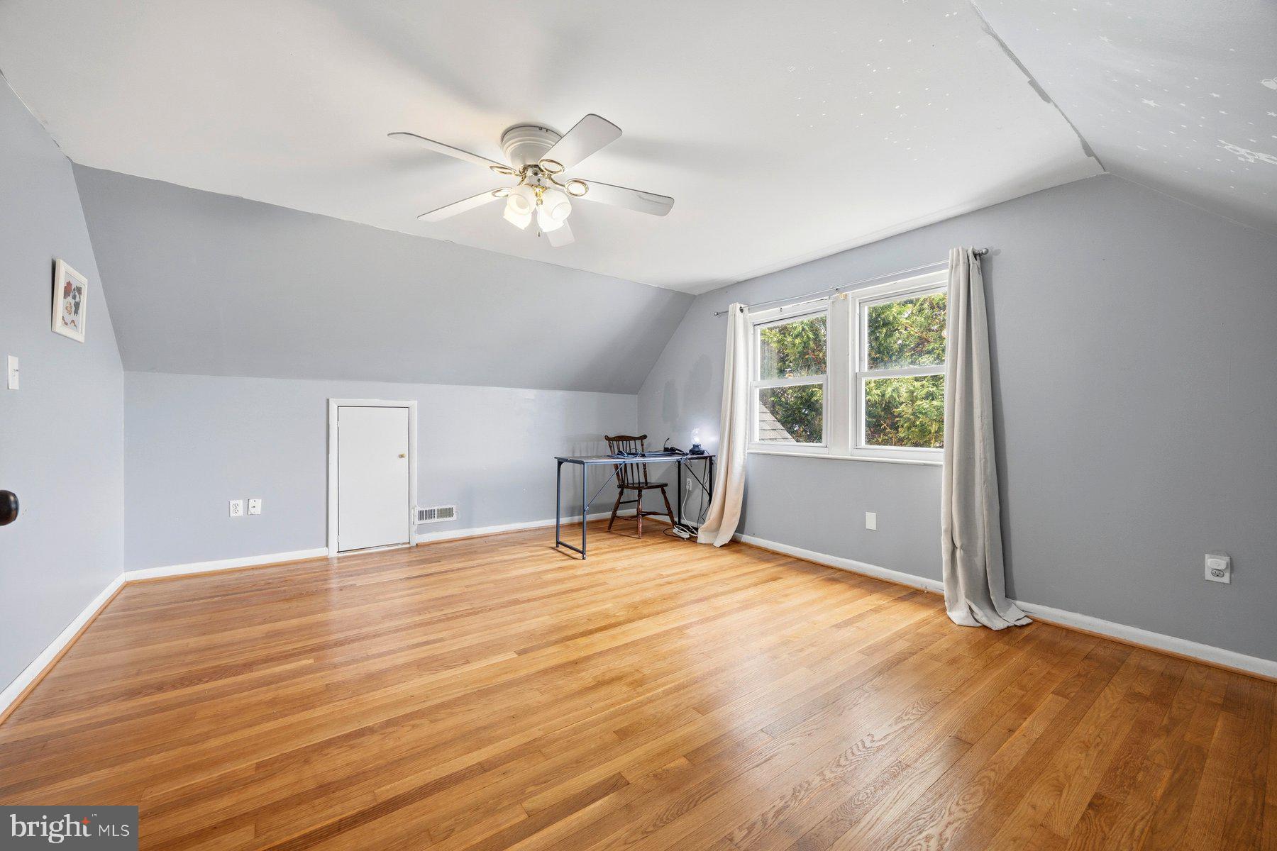 WESTVIEW PARK - Residential