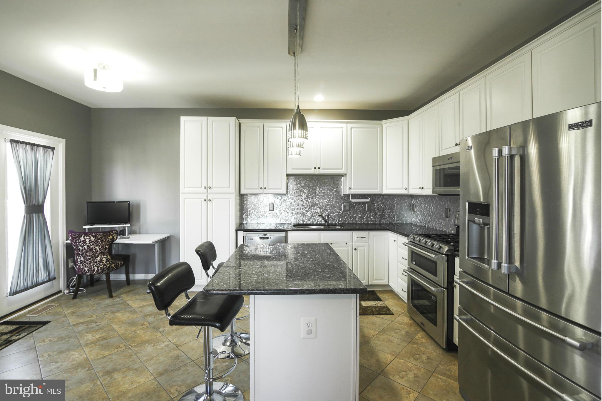 FARMWELL HUNT - Residential