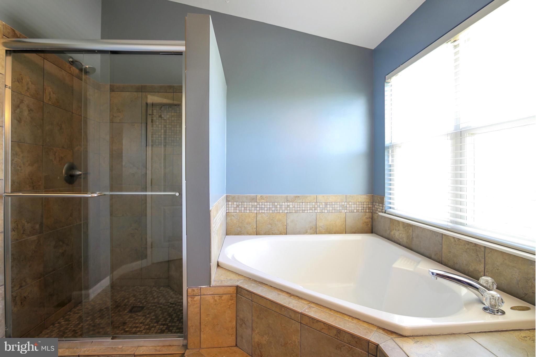 FARMWELL HUNT - Residential