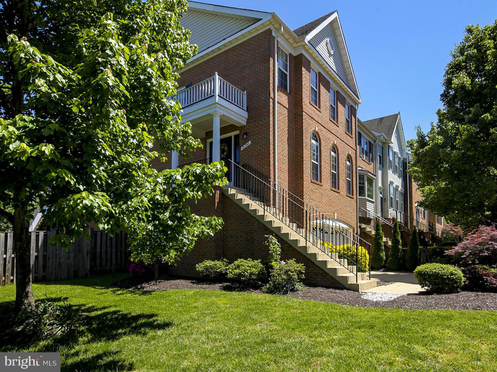 FARMWELL HUNT - Residential