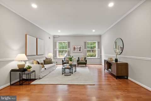 1701 N TROY STREET 7-375 ARLINGTON VA 22201