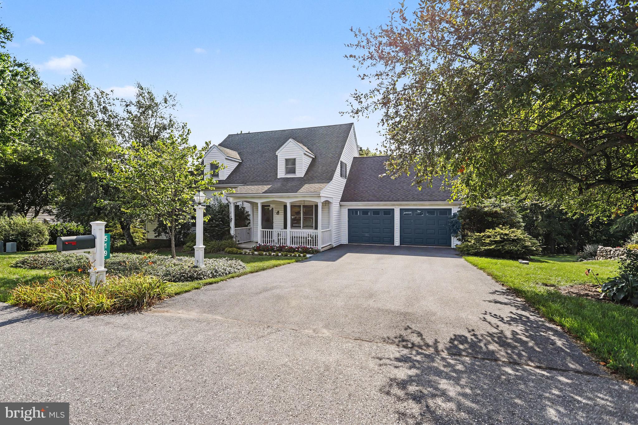 519 COLONIAL CRESCENT DRIVE