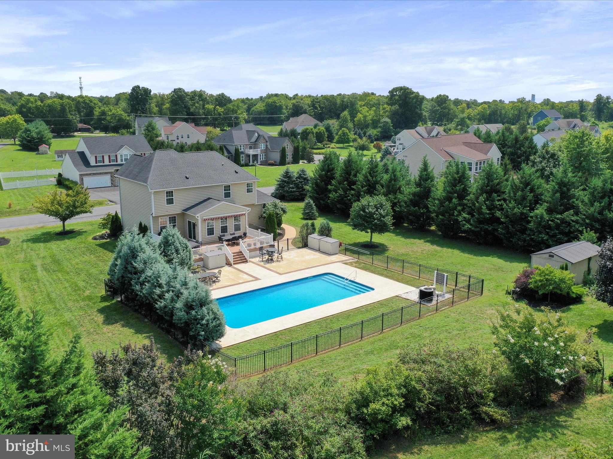 RIDGES OF TUSCARORA - Residential