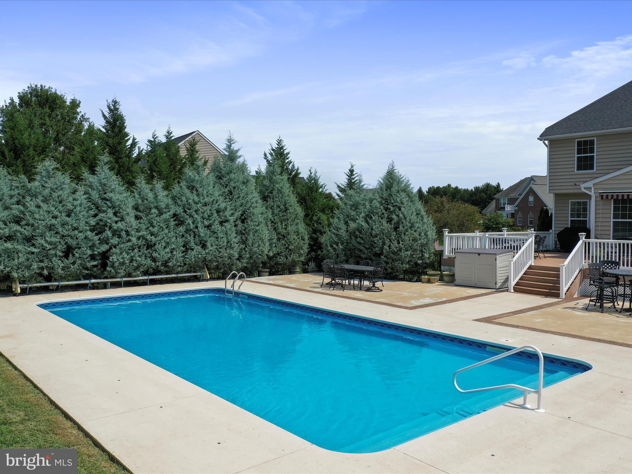 RIDGES OF TUSCARORA - Residential