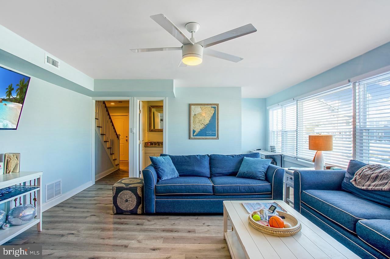 6109 ATLANTIC AVENUE 100