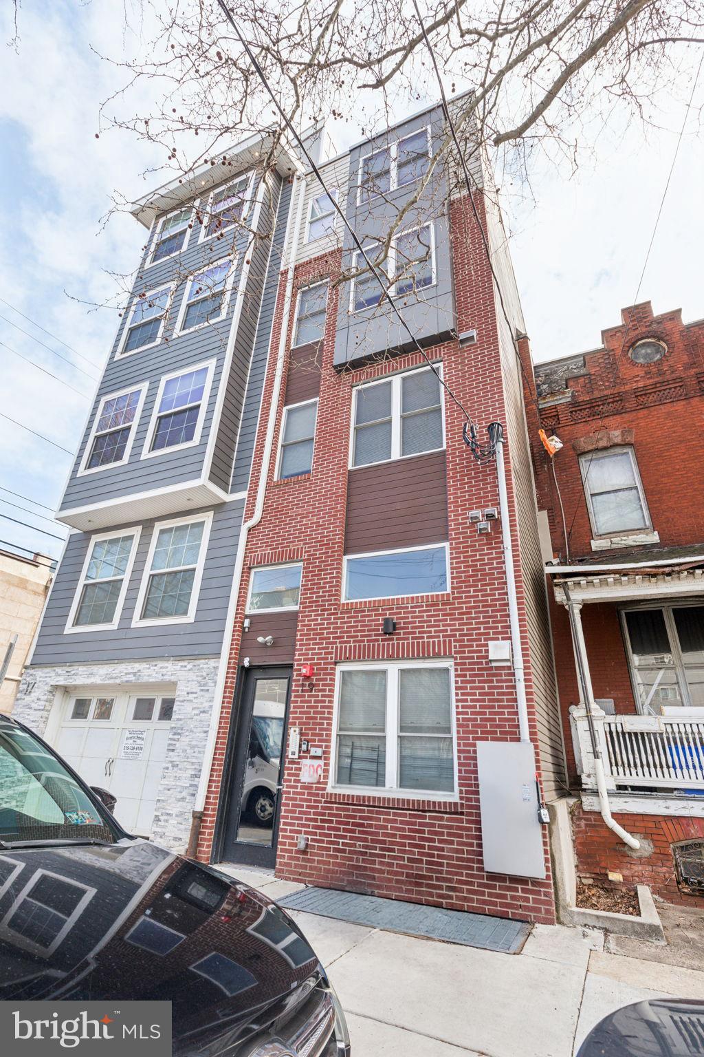 UNIVERSITY CITY - Commercial Sale