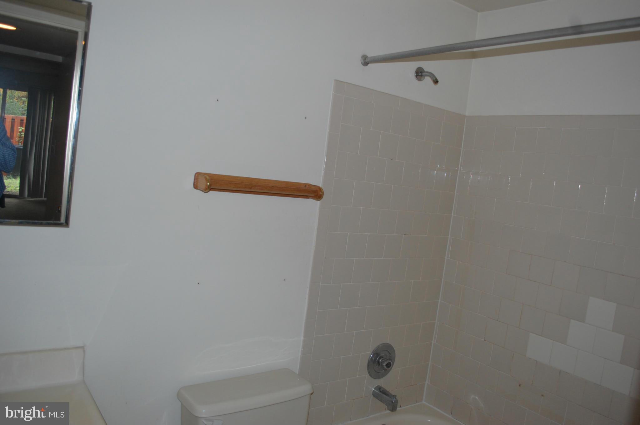 POINT OF WOODS - Residential Lease