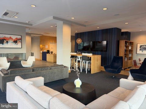 Condo For Sale - 1320 Fenwick Lane #700<br/> Montgomery County, SILVER SPRING, MD 20910