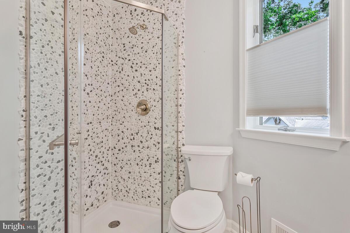 ARUNDEL BEACH - Residential