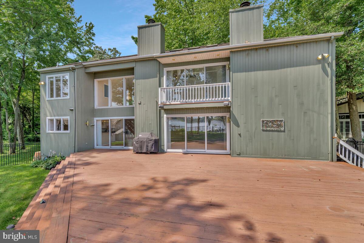 ARUNDEL BEACH - Residential