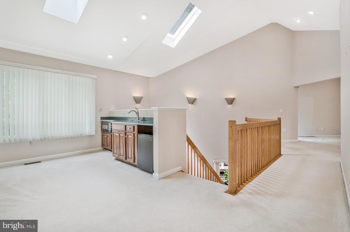 ARUNDEL BEACH - Residential