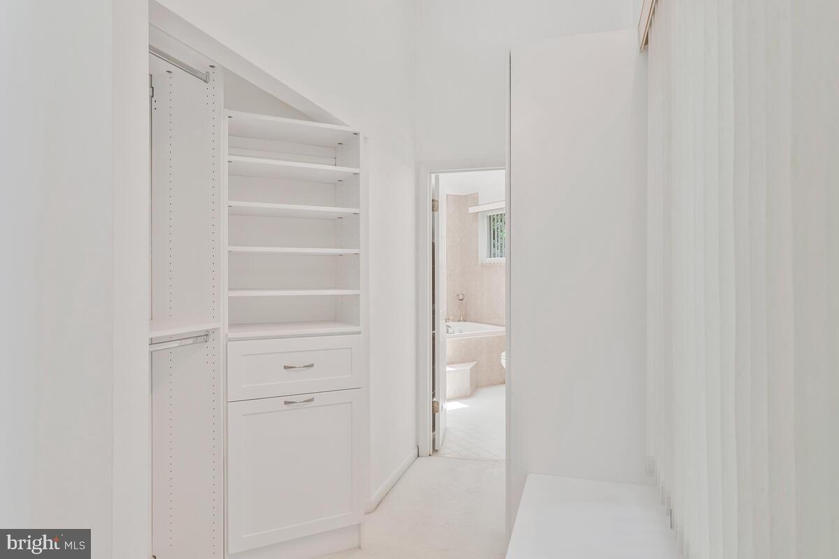 ARUNDEL BEACH - Residential