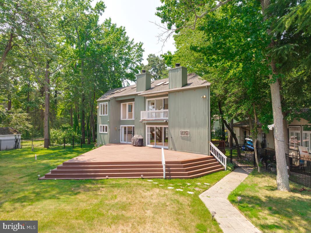 ARUNDEL BEACH - Residential