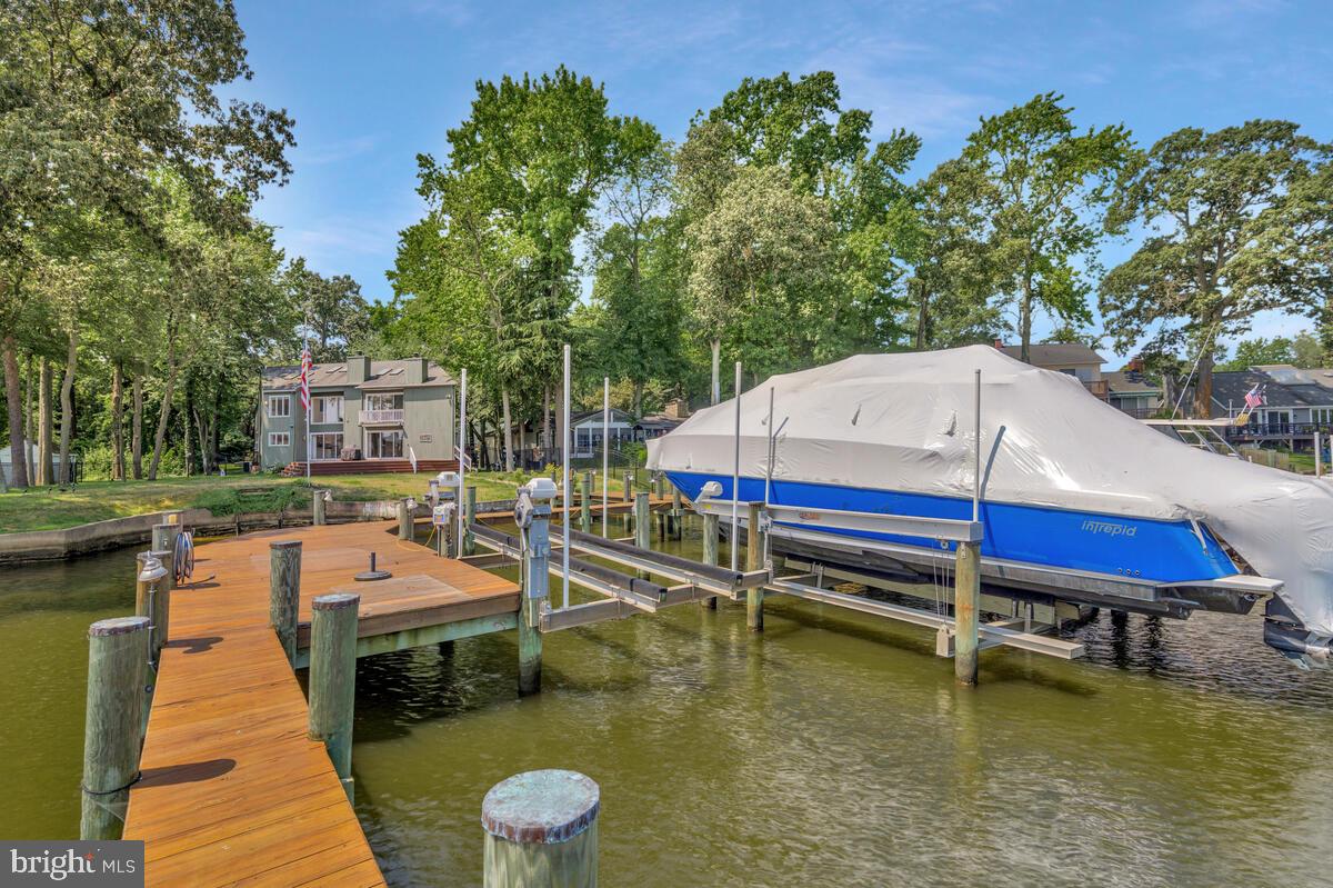 ARUNDEL BEACH - Residential