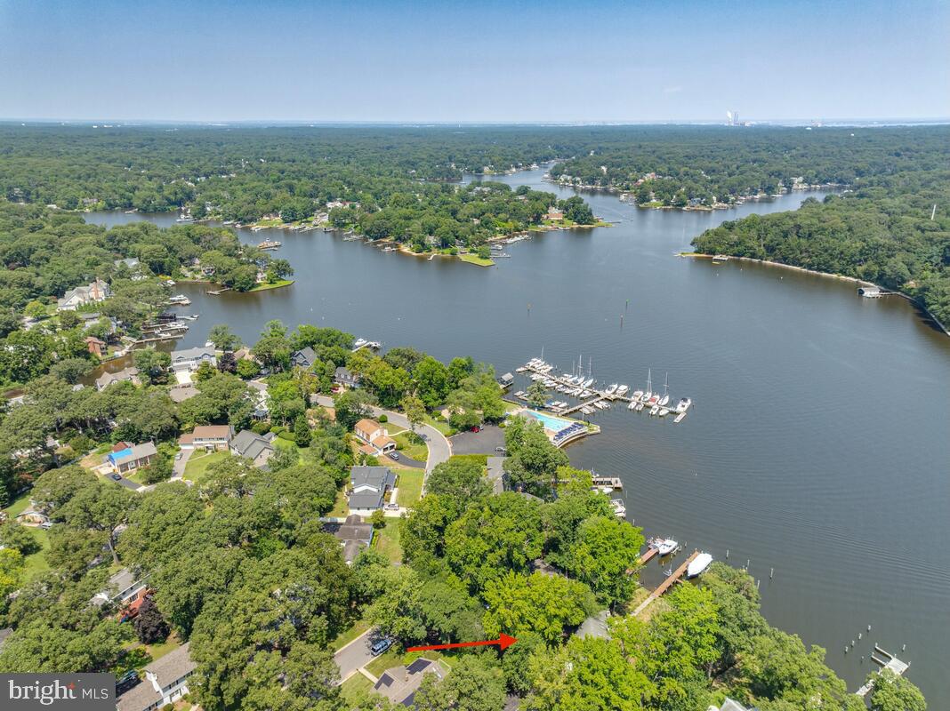 ARUNDEL BEACH - Residential