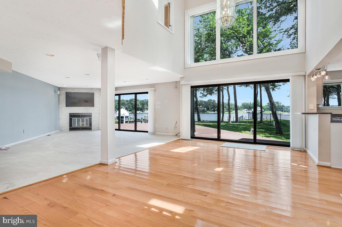 ARUNDEL BEACH - Residential