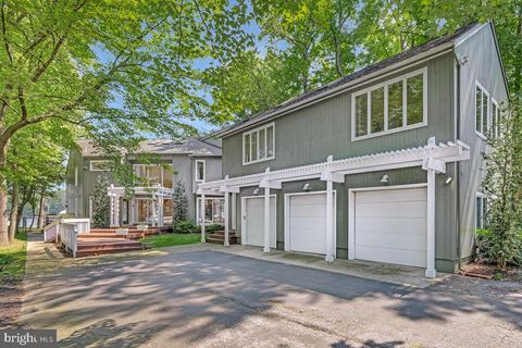 471 MAPLE ROAD SEVERNA PARK MD 21146