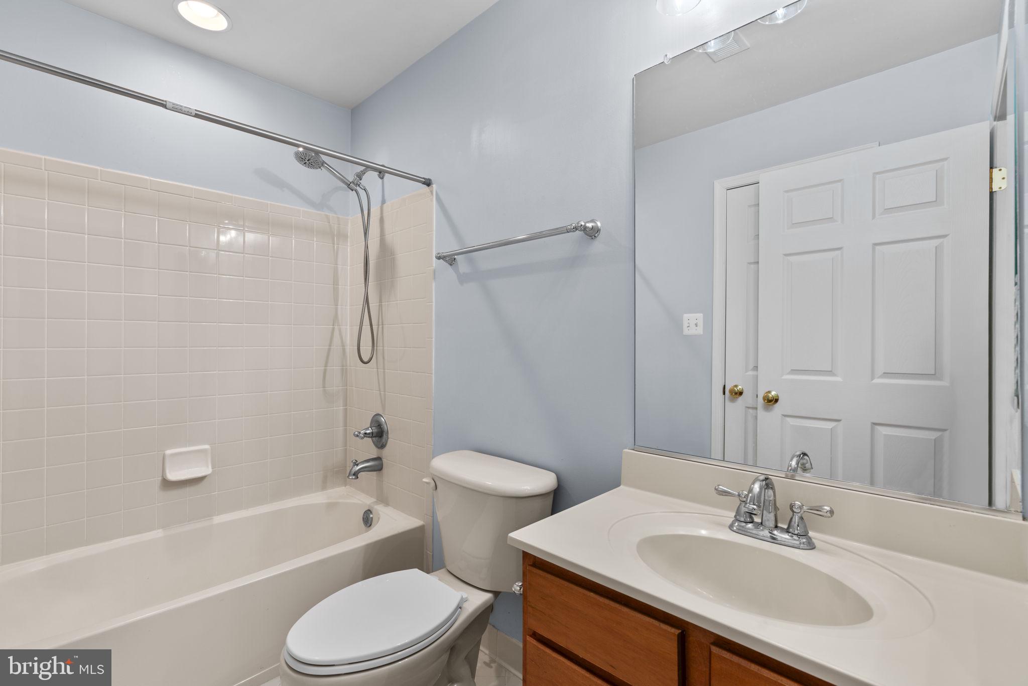 CHAPEL GROVE - Residential