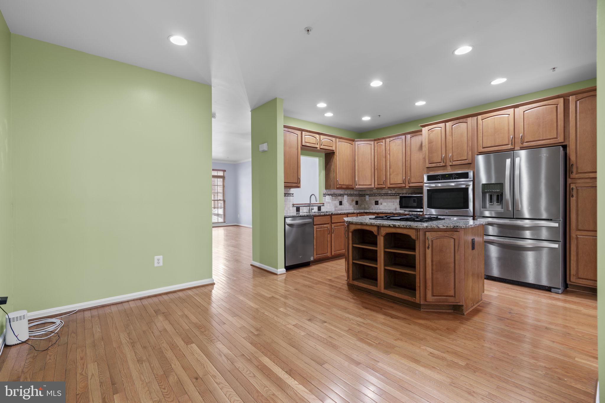 CHAPEL GROVE - Residential