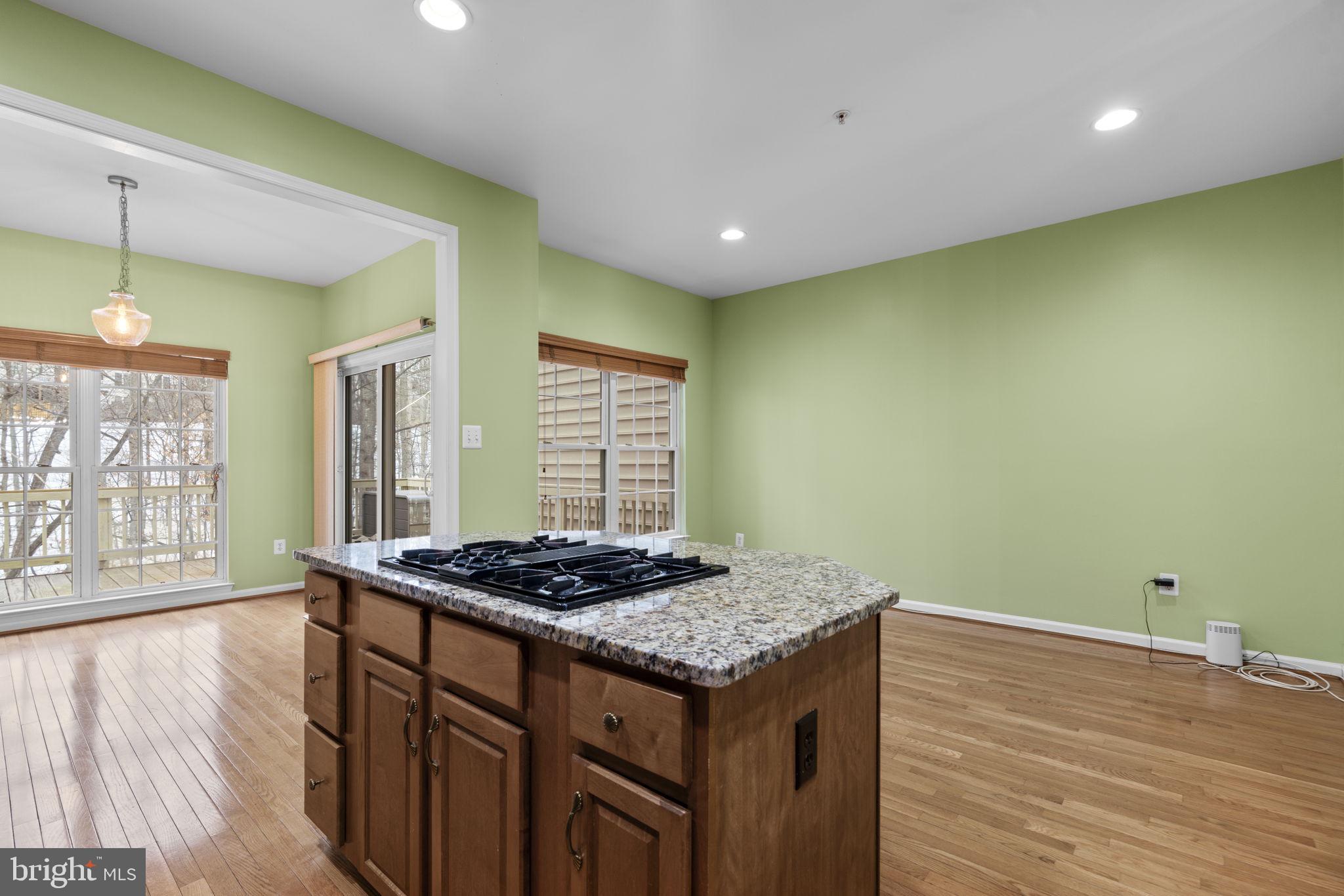 CHAPEL GROVE - Residential