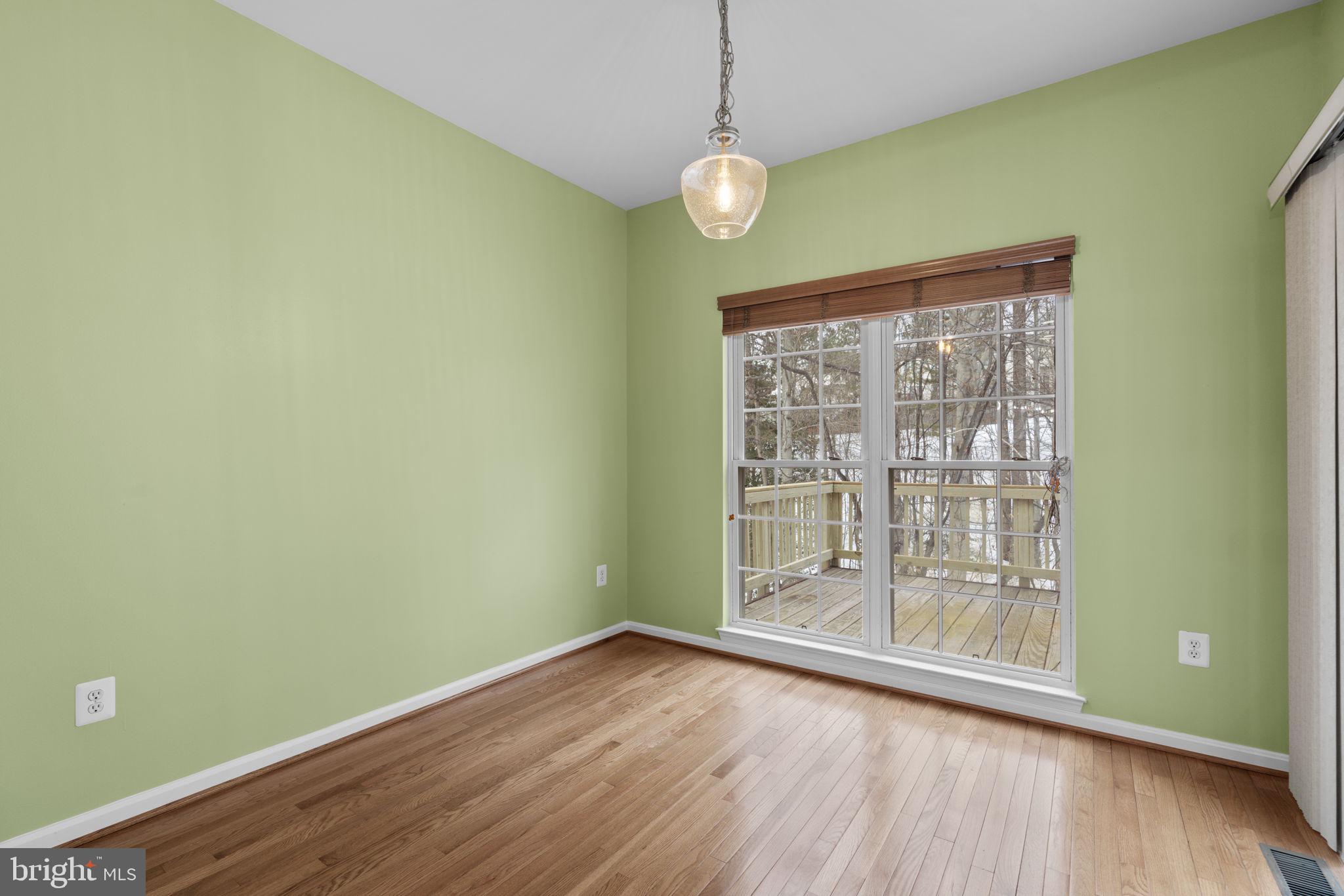 CHAPEL GROVE - Residential