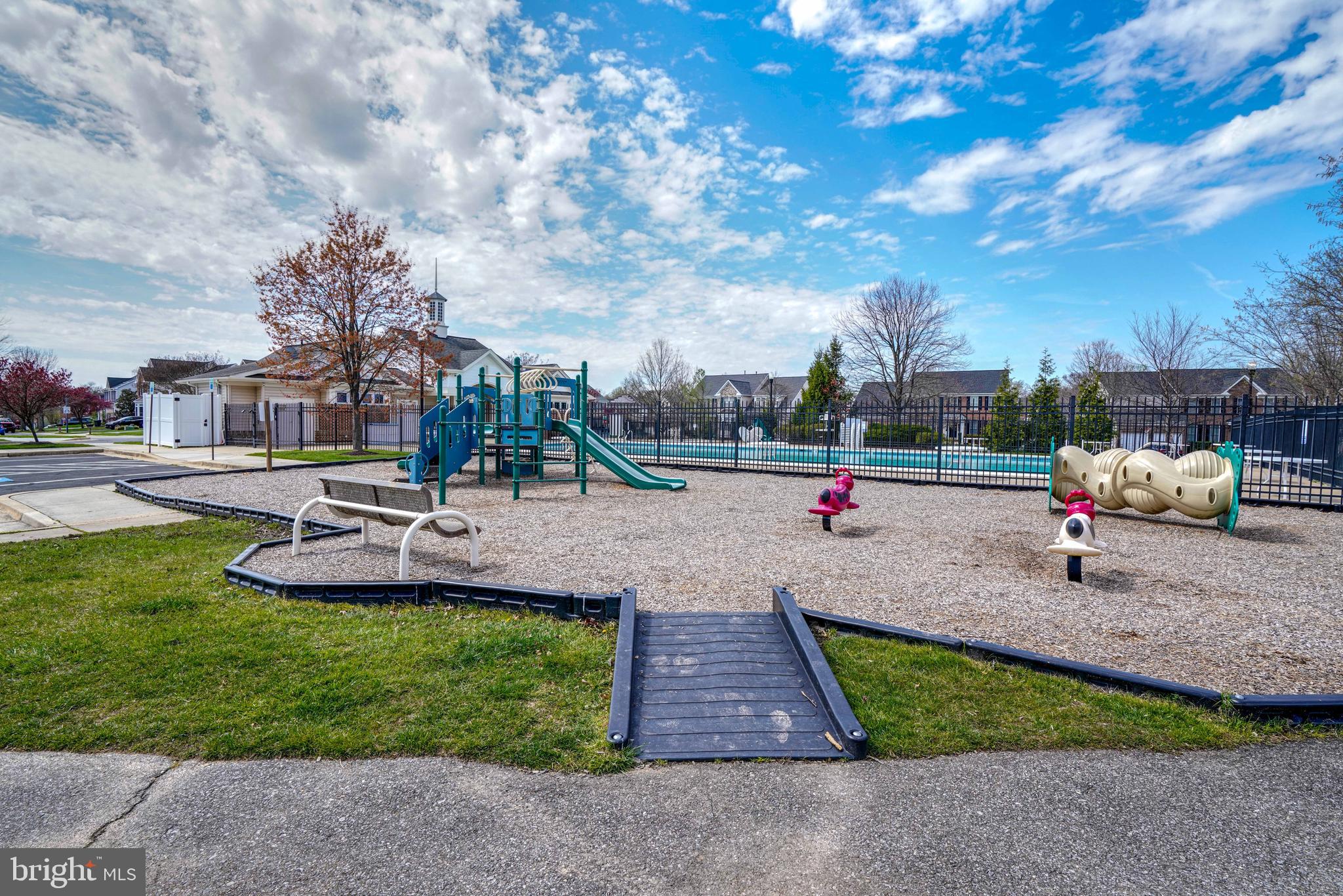 CHAPEL GROVE - Residential