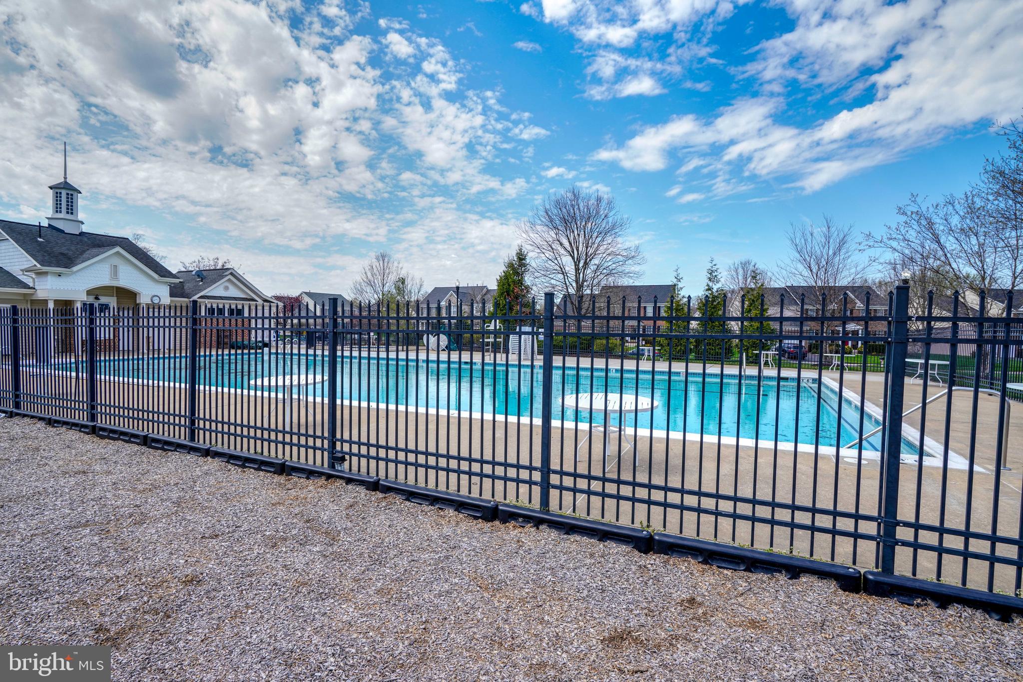 CHAPEL GROVE - Residential