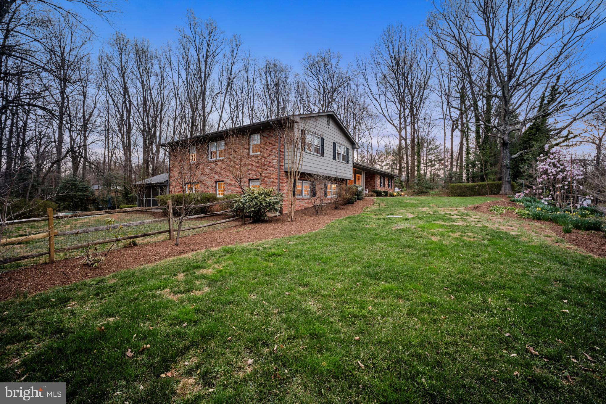 AVON PARK - Residential