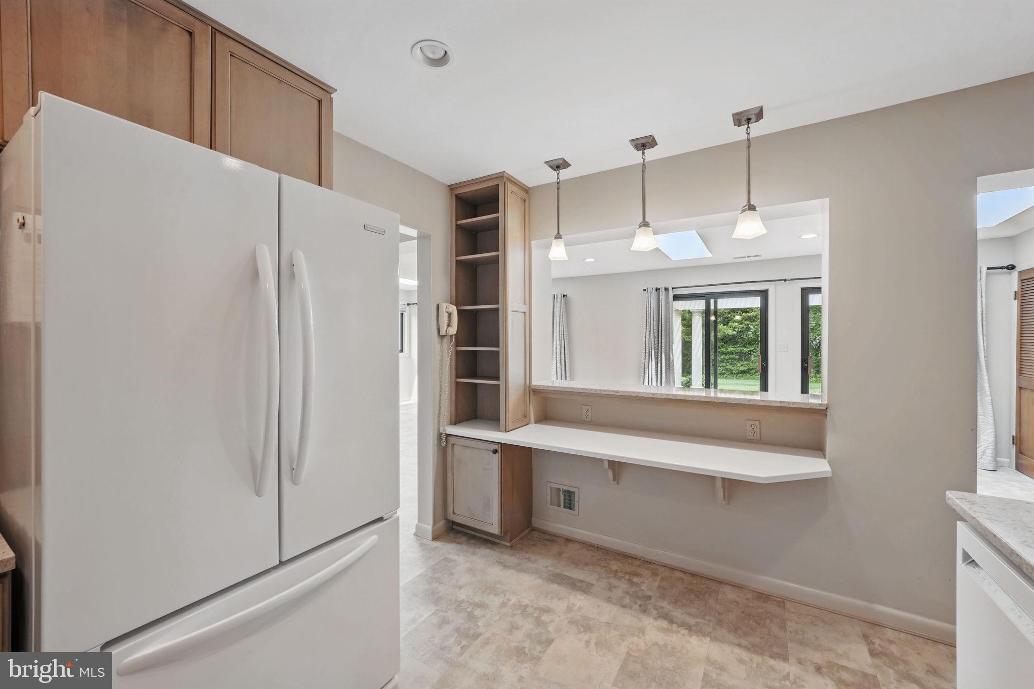 FAIRFAX TOWNE ESTATES - Residential