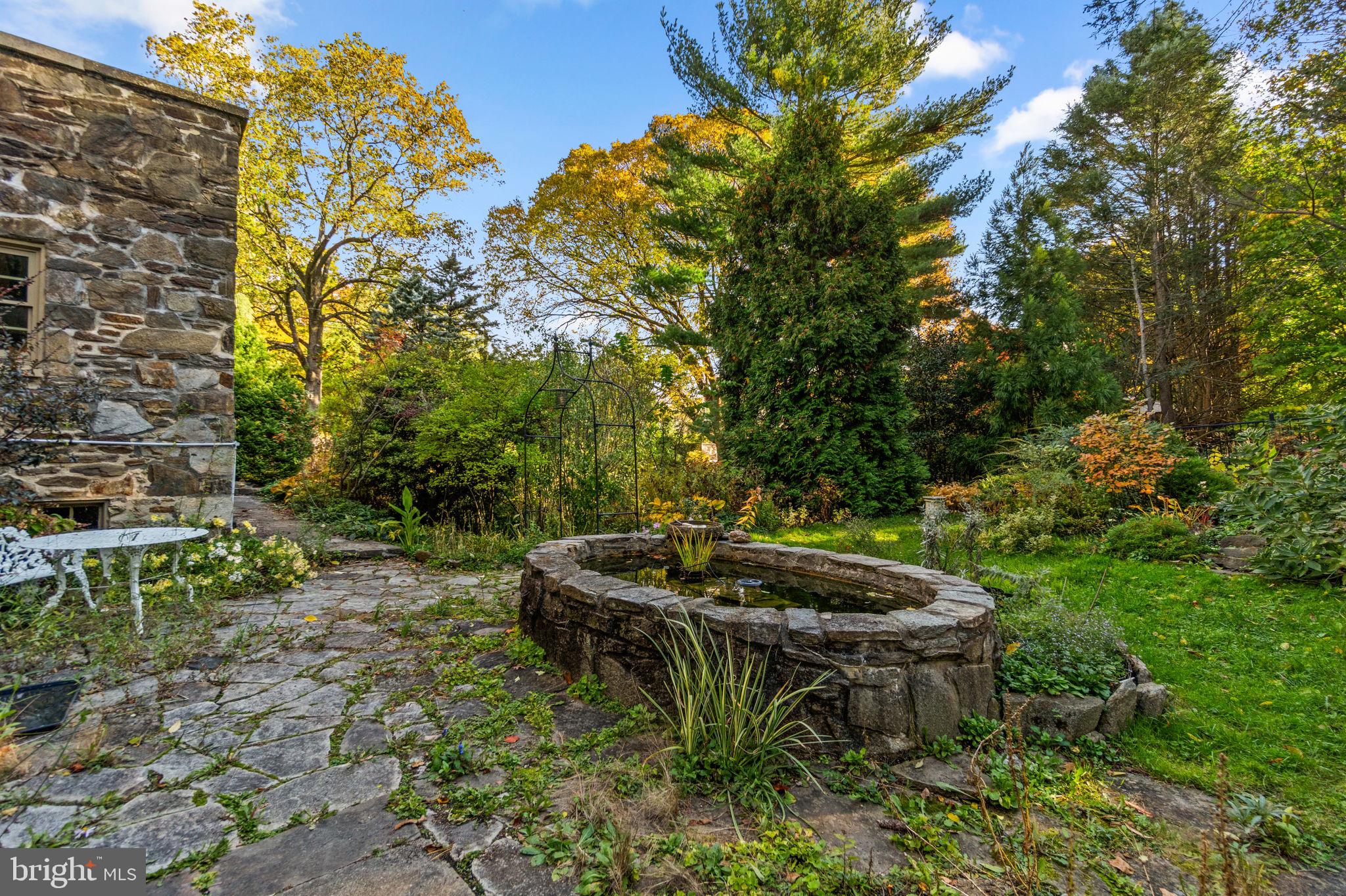 TOWSON ESTATES - Residential