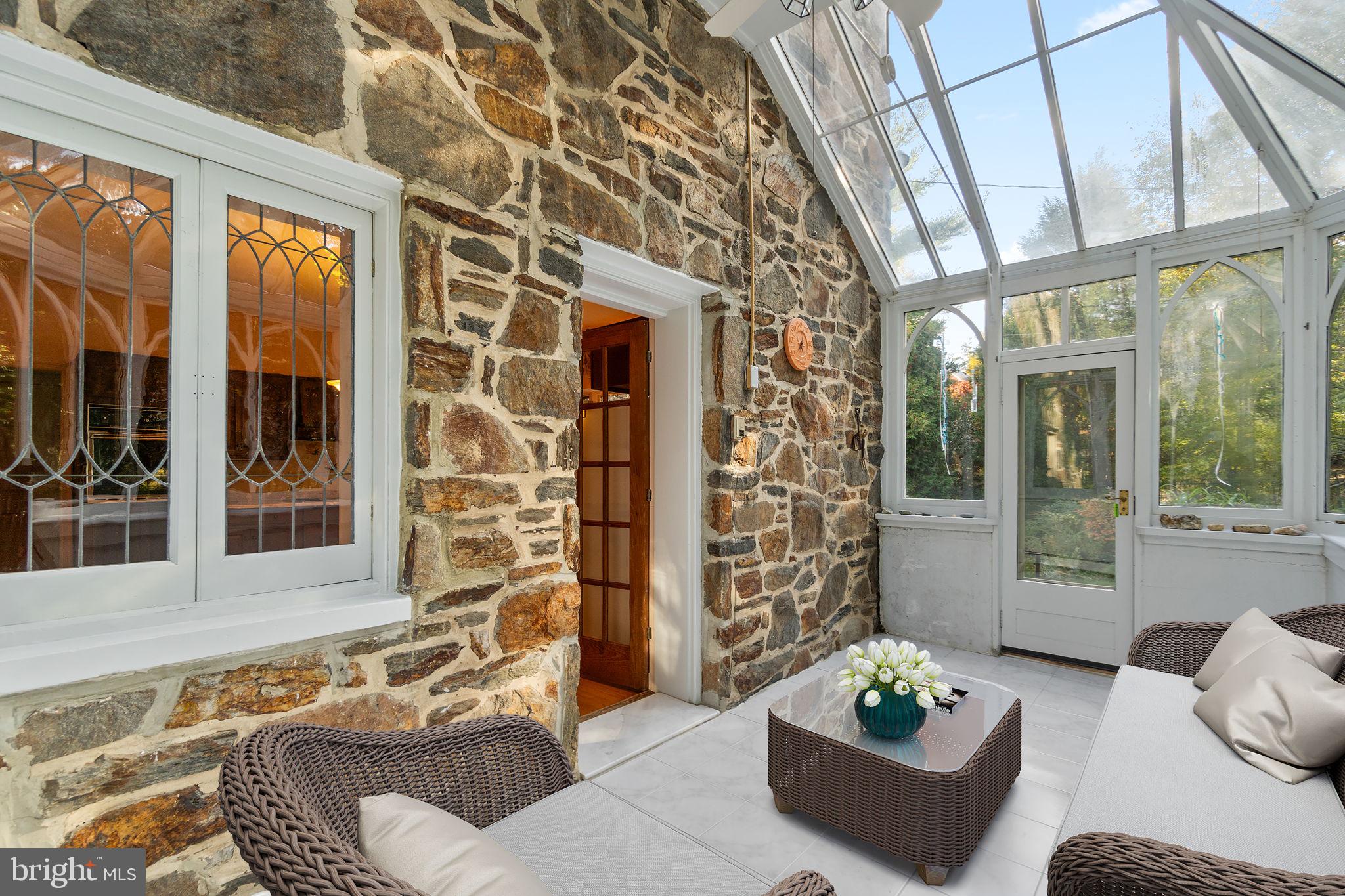 TOWSON ESTATES - Residential