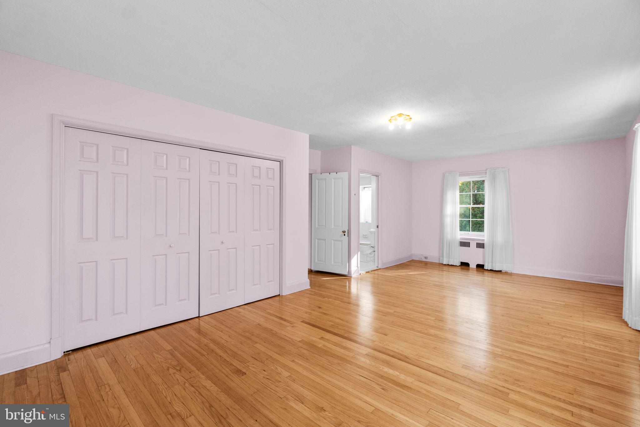 TOWSON ESTATES - Residential