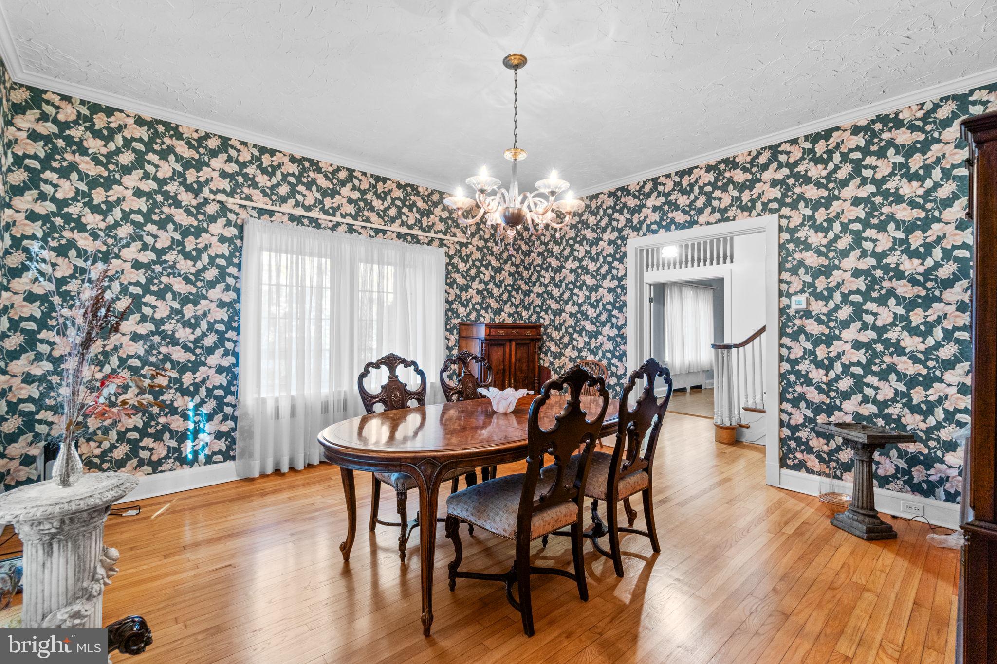 TOWSON ESTATES - Residential