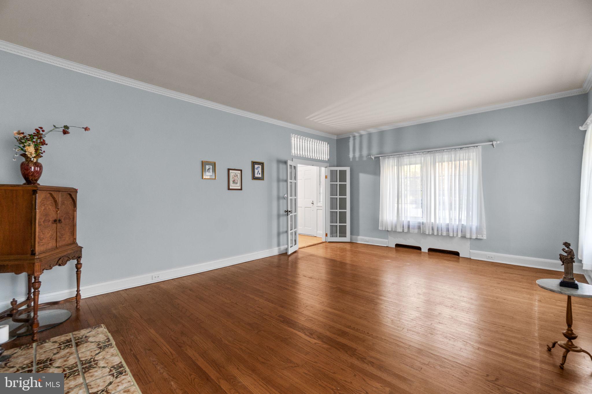 TOWSON ESTATES - Residential