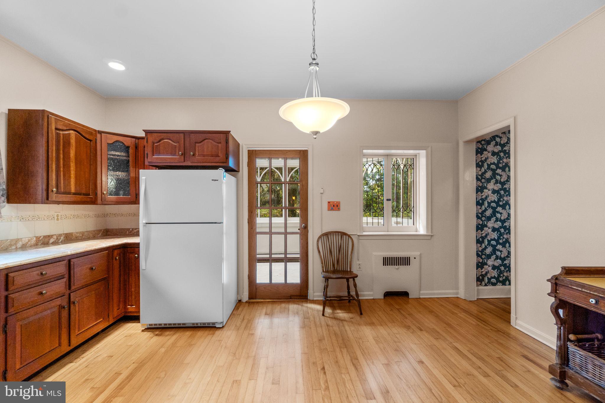 TOWSON ESTATES - Residential