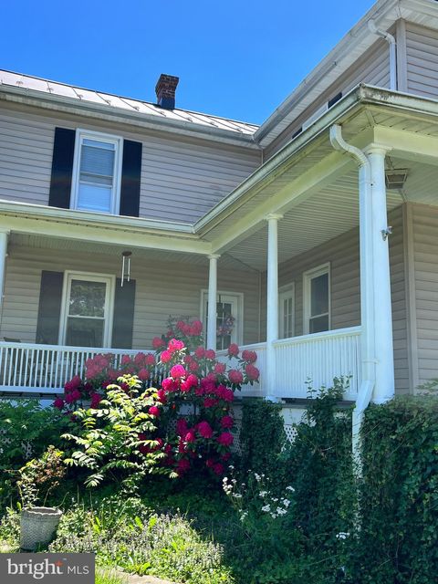 521 S MAIN STREET WOODSTOCK VA 22664