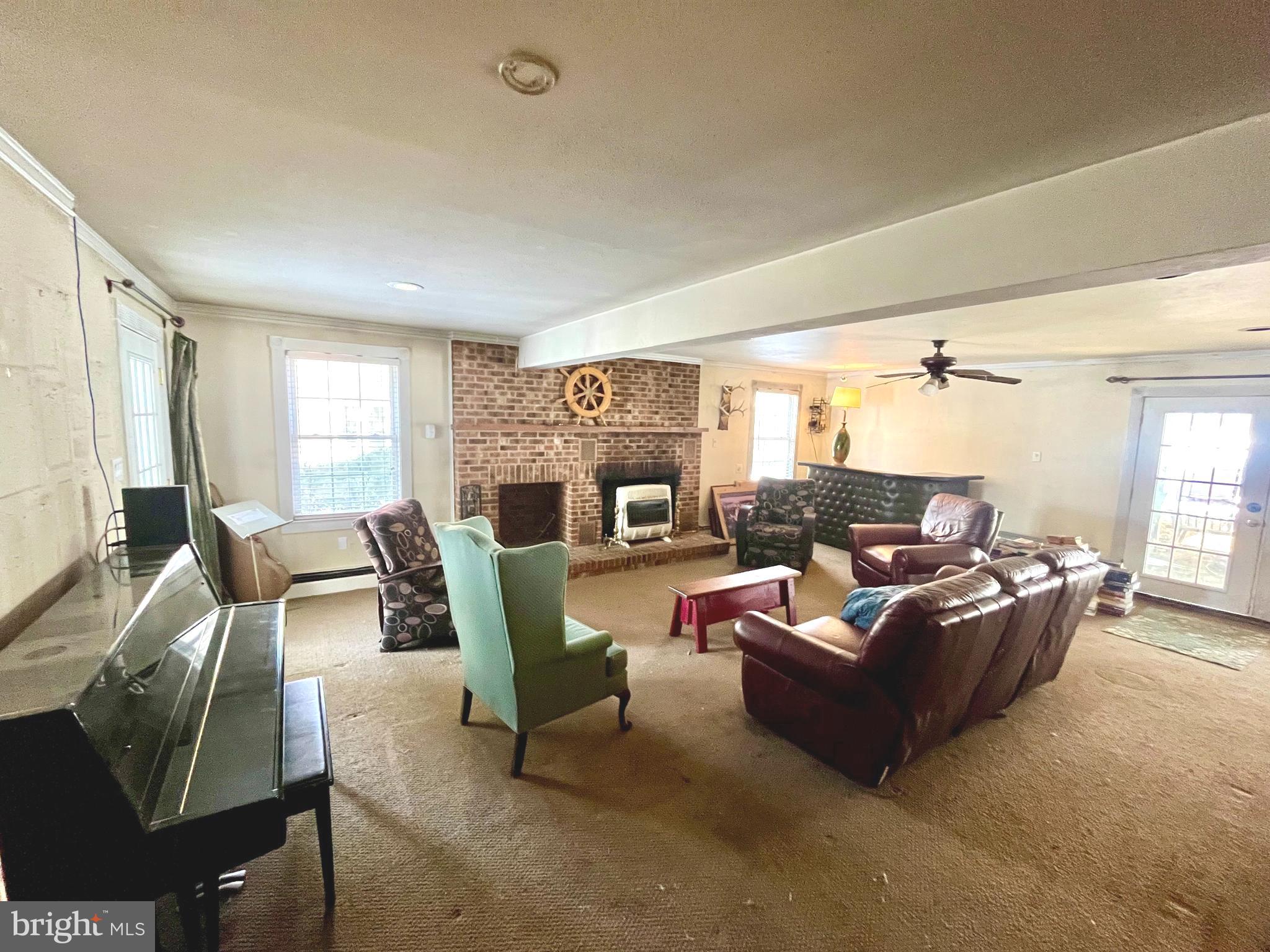 WOODSTOCK - Residential