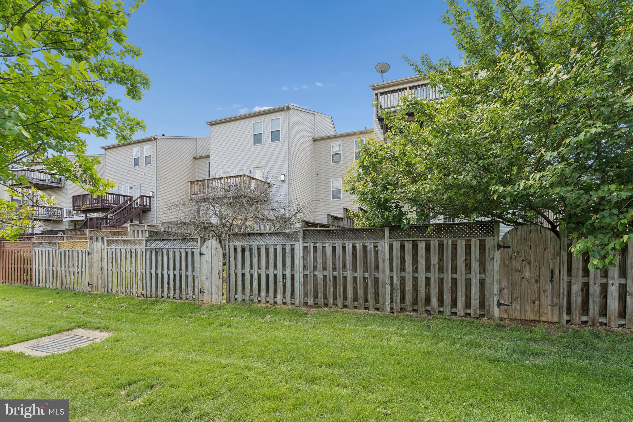 STONE RIDGE SOUTH - Residential