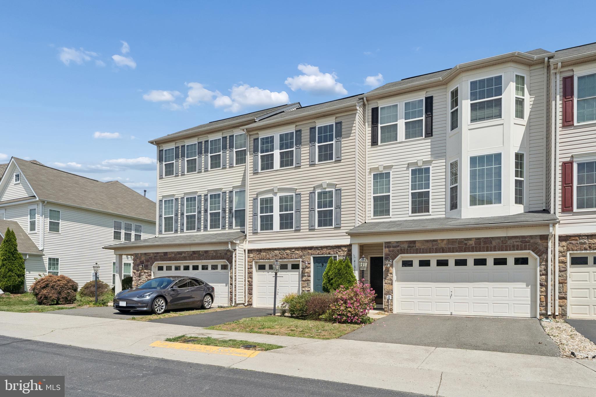 STONE RIDGE SOUTH - Residential