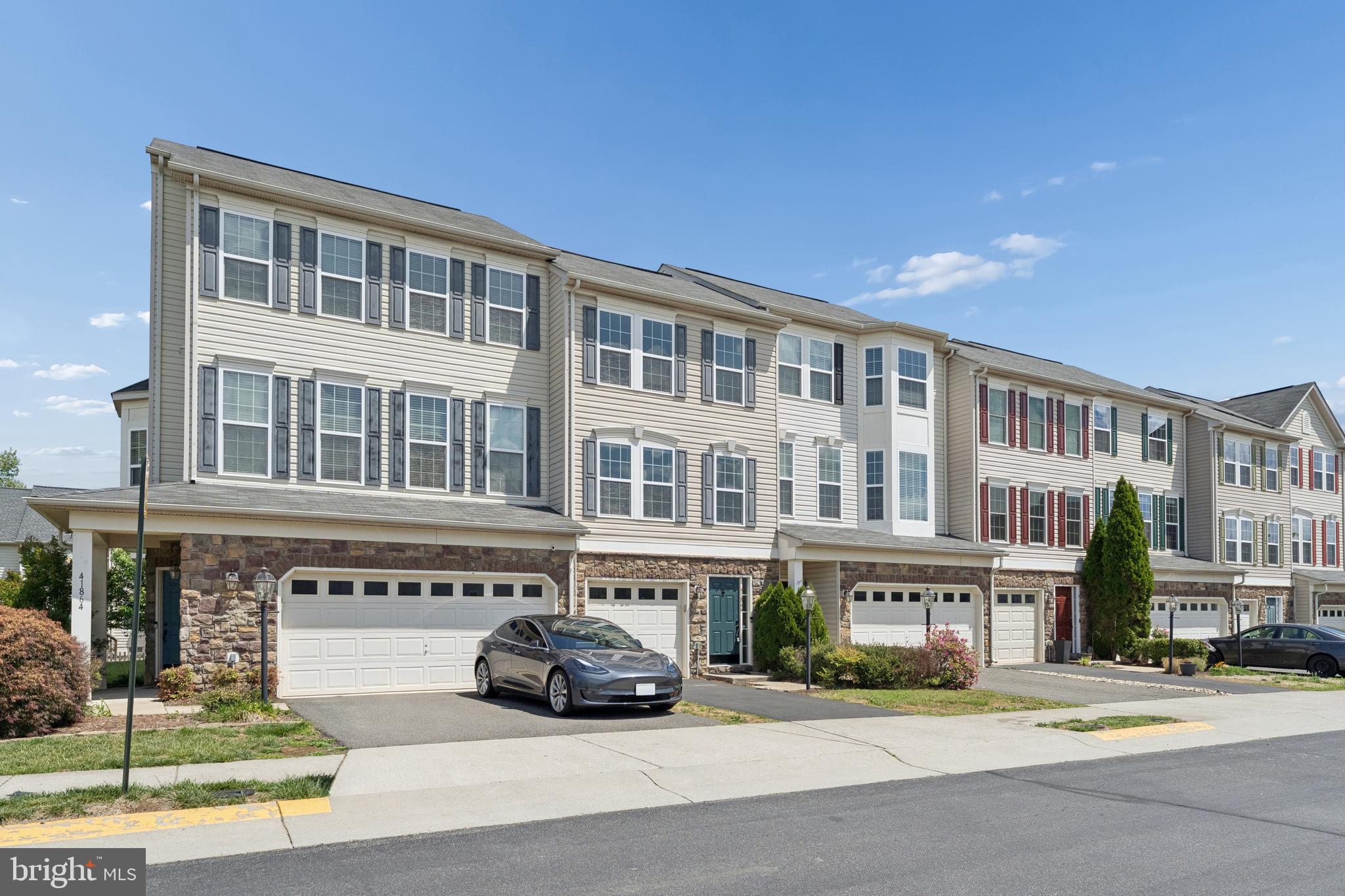 STONE RIDGE SOUTH - Residential