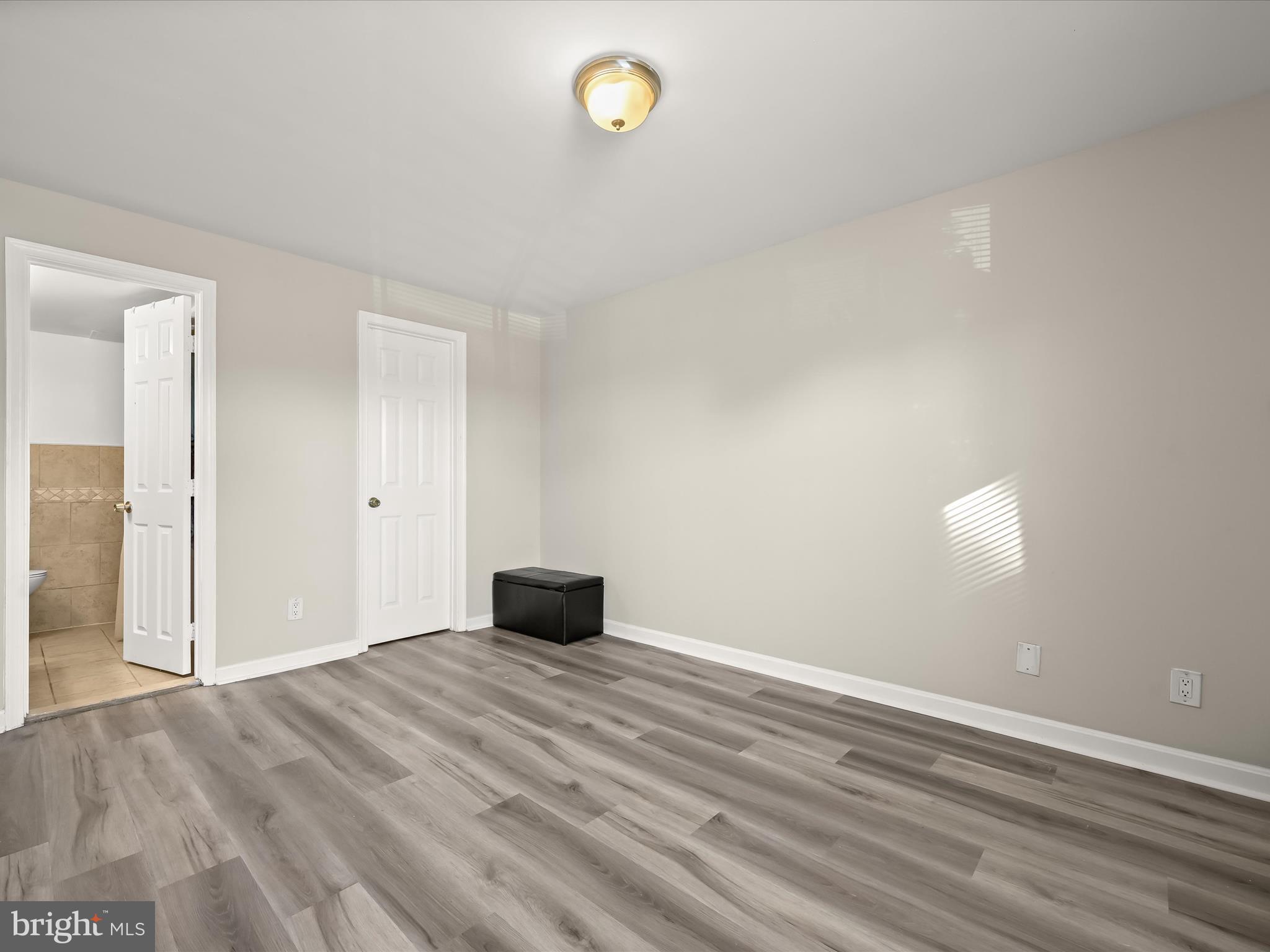 HERONS COVE - Residential